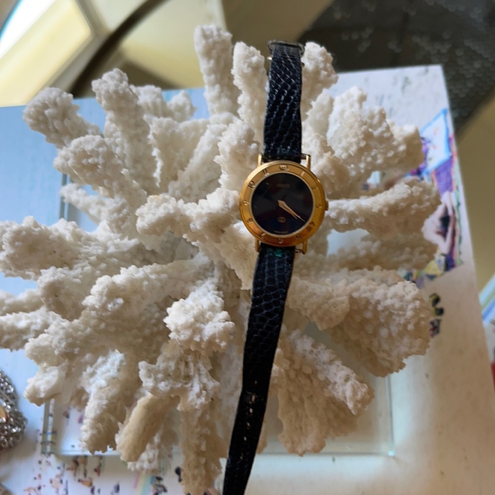 Ladies vintage Gucci watch - Picture 1 of 11